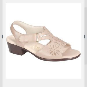 SAS TriPad Comfort Sunburst Cream floral T-Strap leather sandals